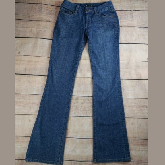 EUC Seven7 womens boot cut 5-pocket jeans Sz 26 - Picture 5 of 8